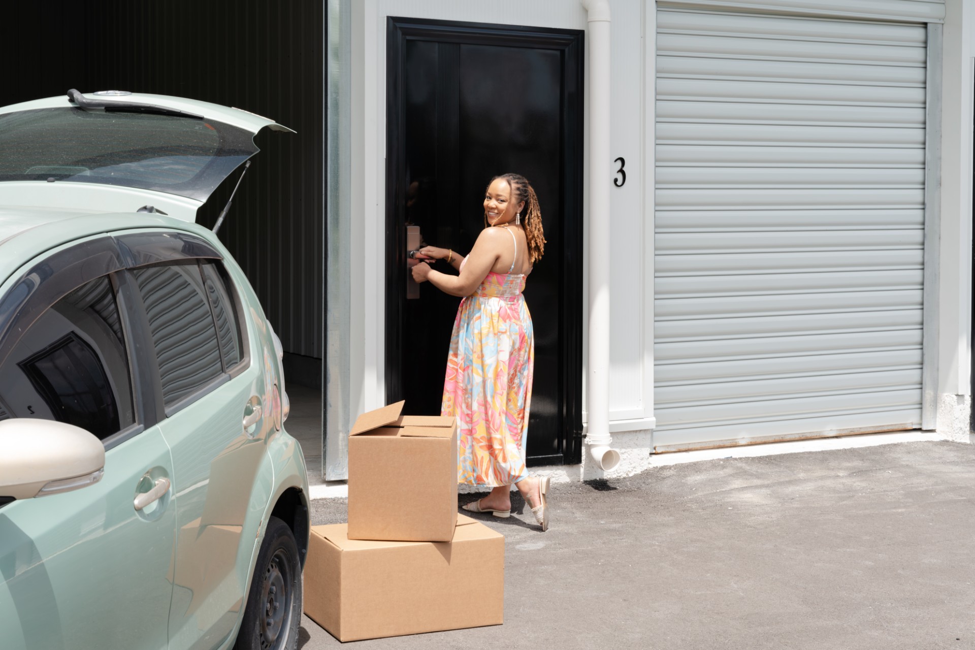 Self storage — private unit access